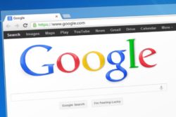 google eu bøde millioner konkurrenceforvridning søgemaskine rivaler reklamer adsense / Newz.dk