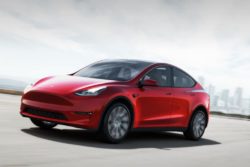 tesla model y lanceret billig model 3 / Newz.dk