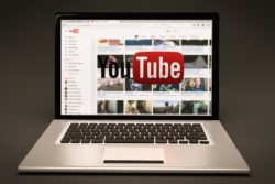 youtube bekæmpe had hate speech supremacy fjerner videoer extremister extremisme / Newz.dk