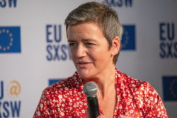 margrethe vestager ny næstformand eu kommission ansvar digitale område konkurrence / Newz.dk